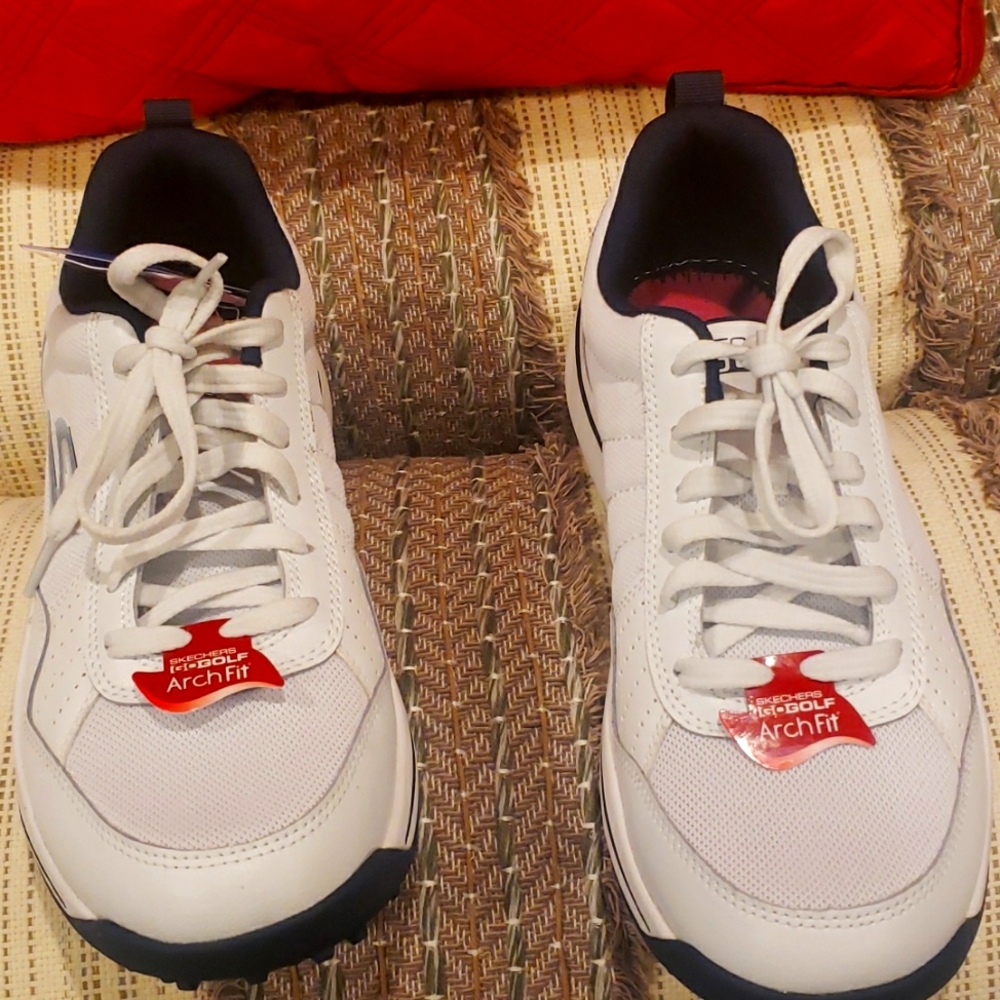 Skecher golf shoes white/blue 9.5 brand new